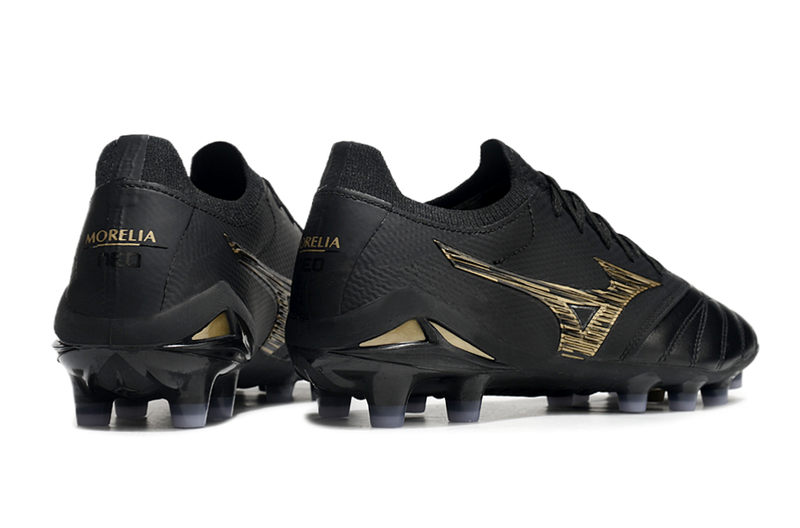 Morelia Neo III β - Preta